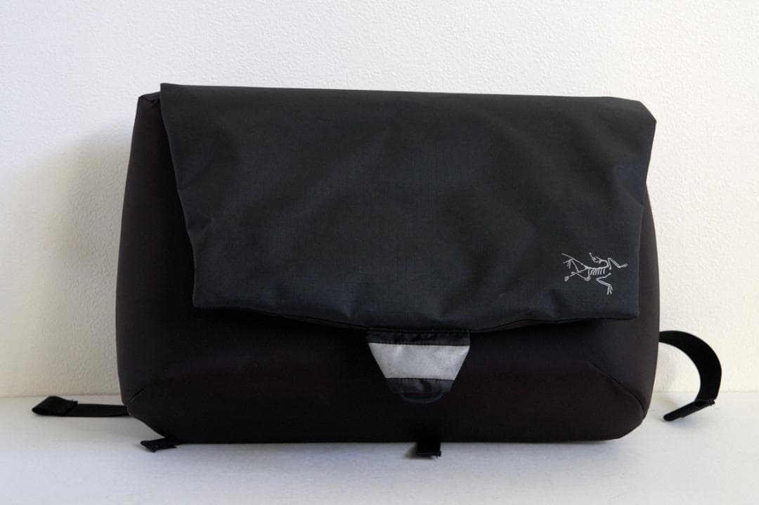 アークテリクス メッセンジャーバッグ