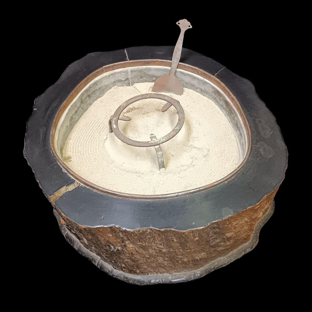 銀杏木製火鉢、灰ならし、五徳付き