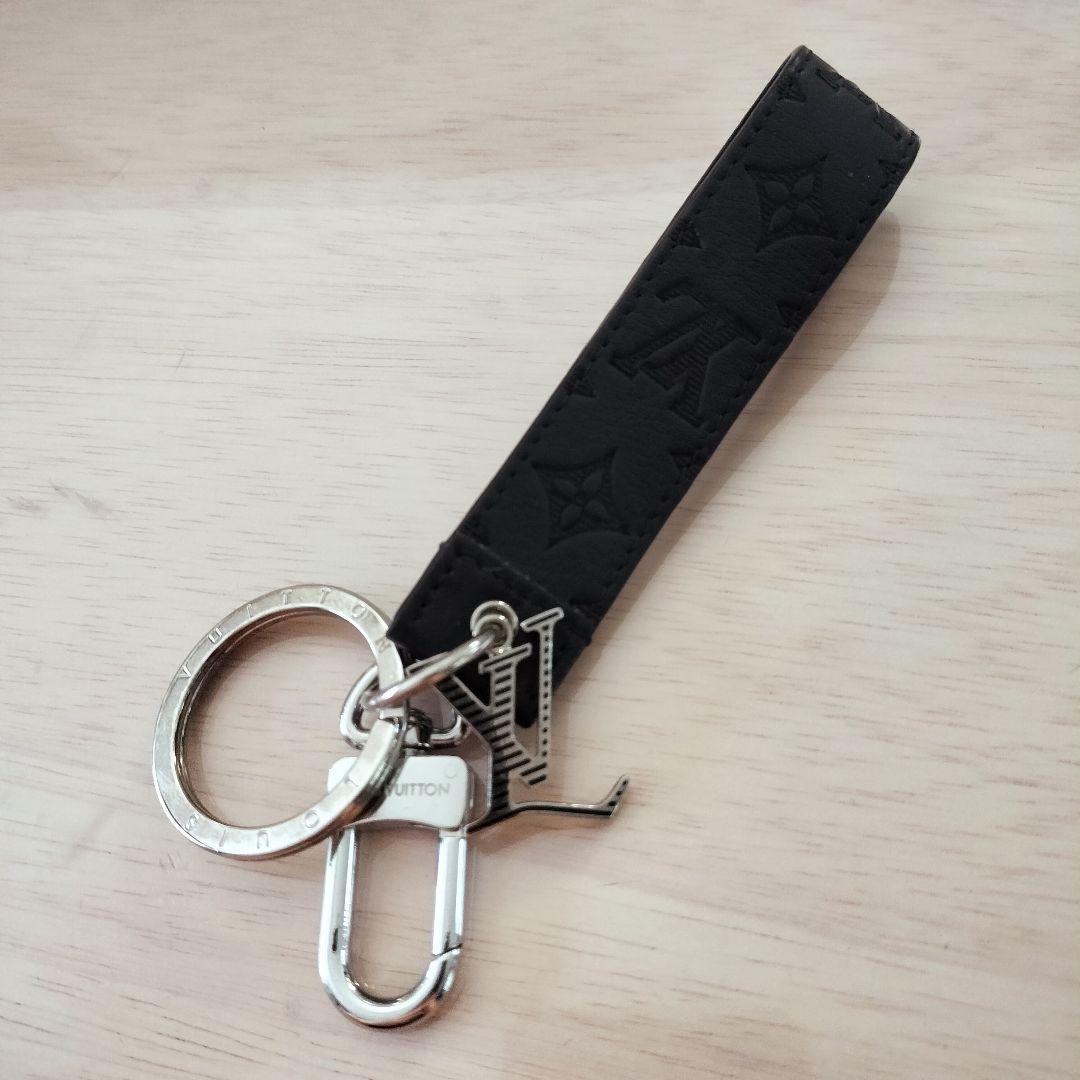 LOUIS VUITTON ルイヴィトン ドラゴンヌ キーホルダー モノグラム