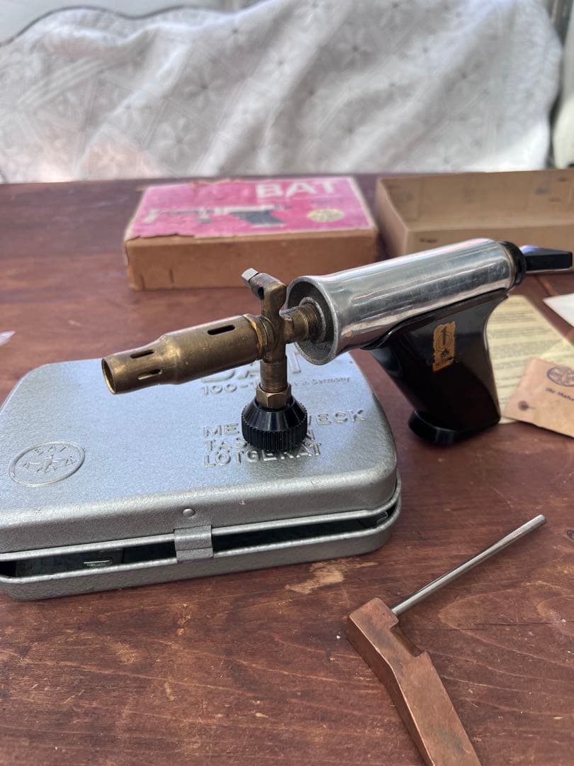 とても珍しいハンドガン型のドイツ製バーナーBAT。