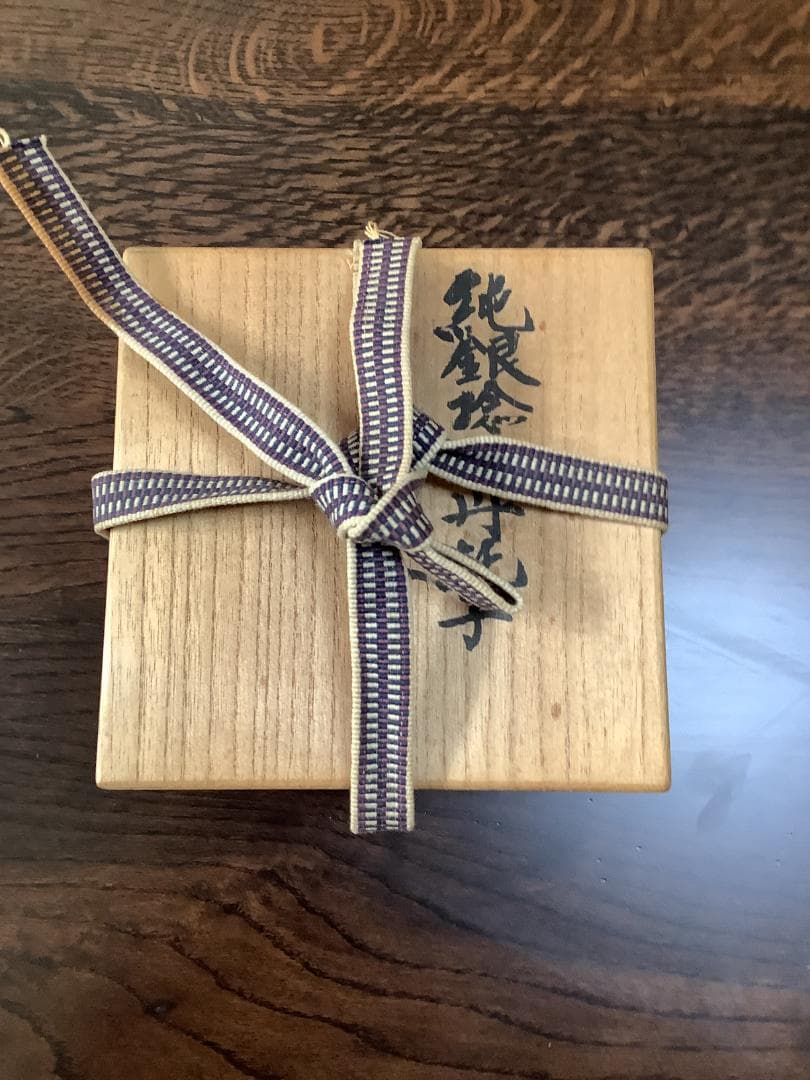 純銀　茶托10客　捻牡丹托子 桐箱付　593gr