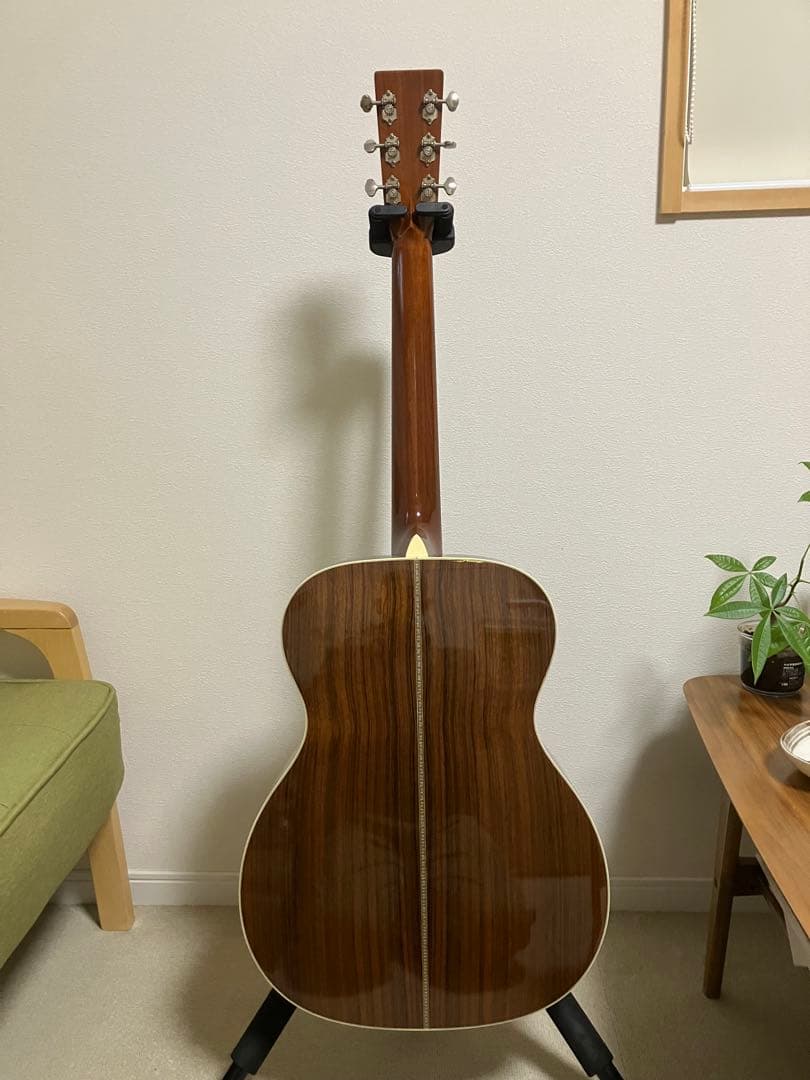 Martin OOO-28 ec 2011年製