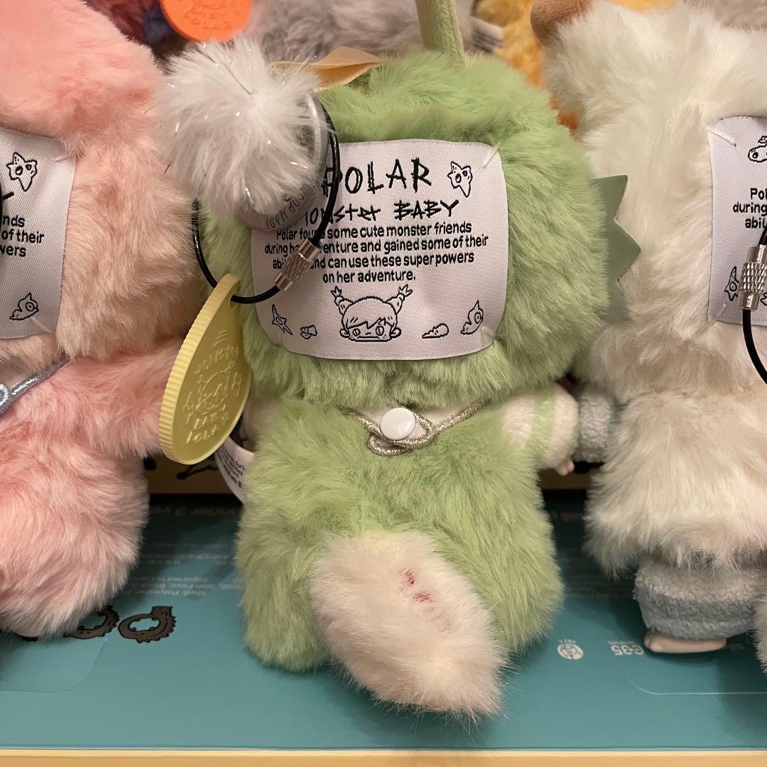 POPMART MONSTER BABY POLAR ぬいぐるみ