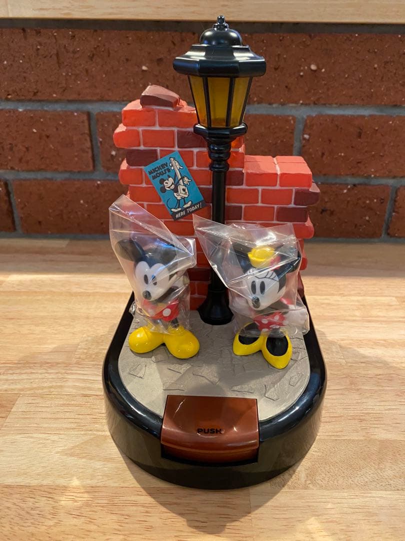 Disney ミッキー　ミニー　キッスインランプ TOYBOX　ライト　ランプ