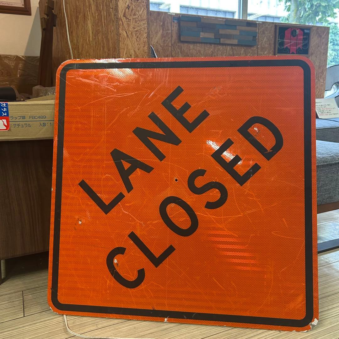 LANE CLOSED 交通標識 USA 看板 アメリカン 雑貨