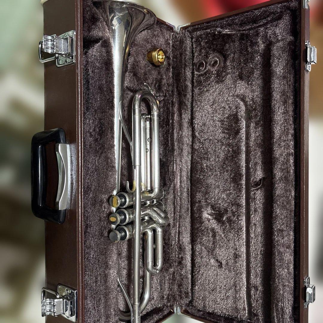 ヤマハ　トランペット　YTR-135 YAMAHA