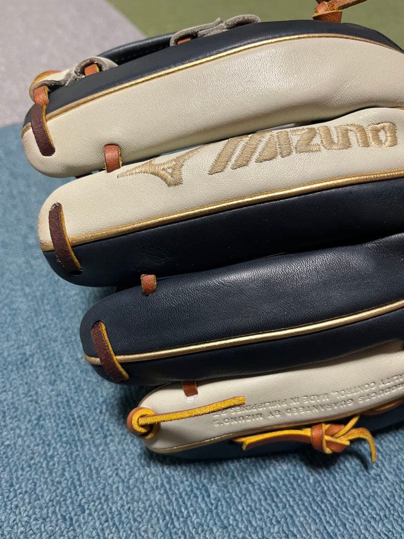 y*u様 ミズノ グローバルエリート 軟式 グラブ 勝色コレクション