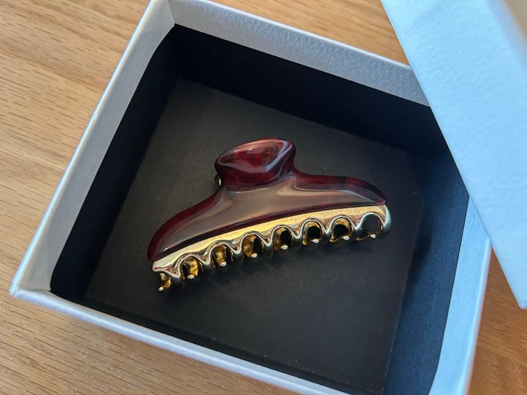 ちるちるさま専用ACCAアッカ　秋色ブラウン　Mサイズヘアクリップ　塗装ハゲ