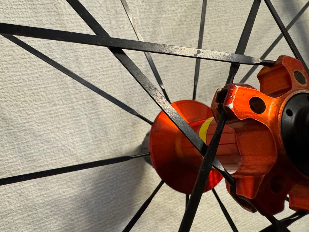 Mavic Ksyrium Elite 2017 RED クリンチャー