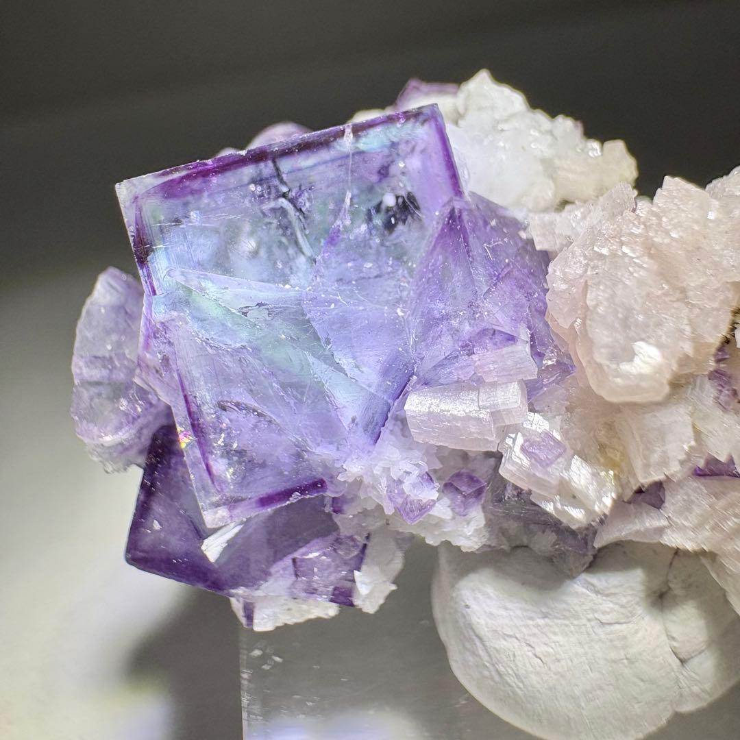 477 中国　ヤオガンシャン産　ポーセリンフローライト