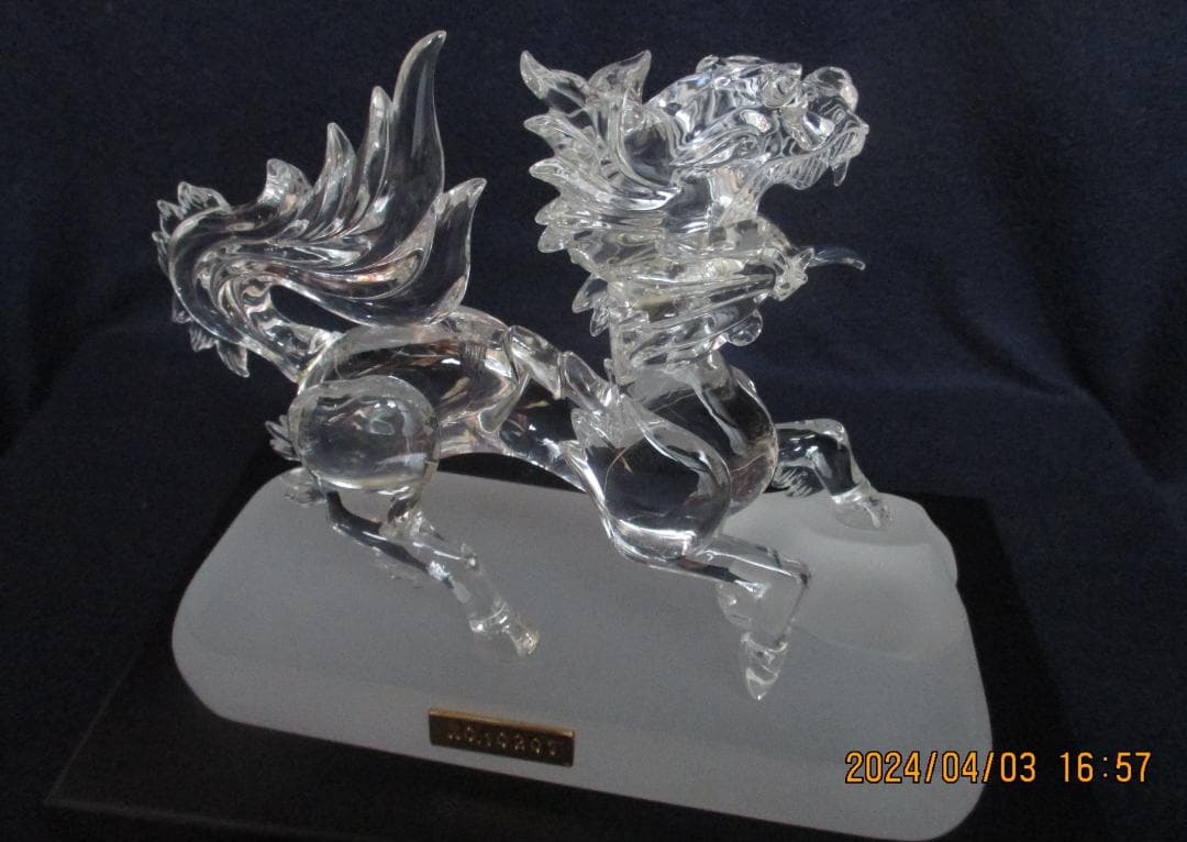 四神百虎　水晶　美術工芸品　証明書付き　風水　伝統工芸品　山梨県水晶美術彫刻