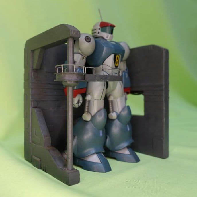 【全塗装完成品】1/144　ラウンド・バーニアン・バイファム ／整備ハンガー付