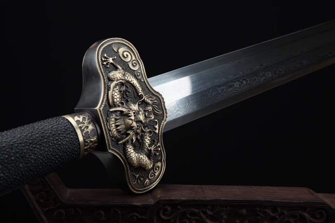 龍—-大剣（黒い魚皮タイプ） 古兵器 武具　刀装具　日本刀　模造刀 居合刀 長尺