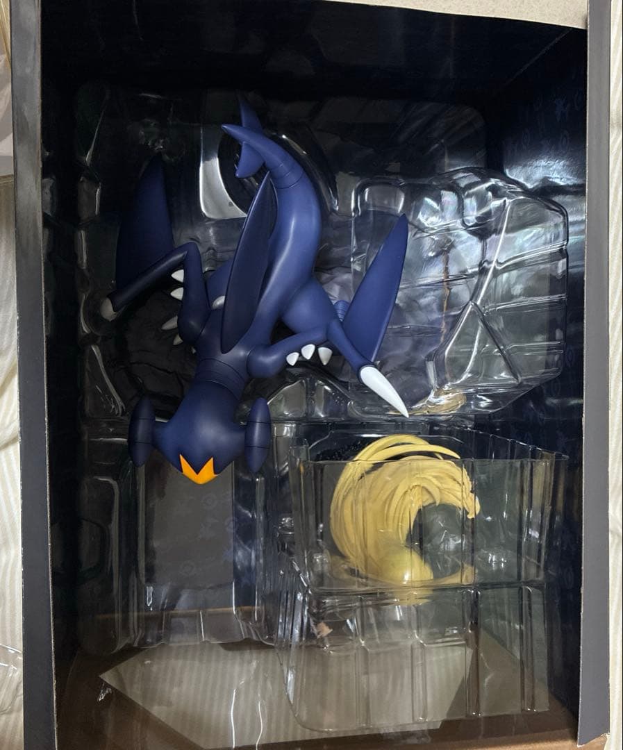 【限定色紙付き】【中古】コトブキヤARTFX J シロナ with ガブリアス