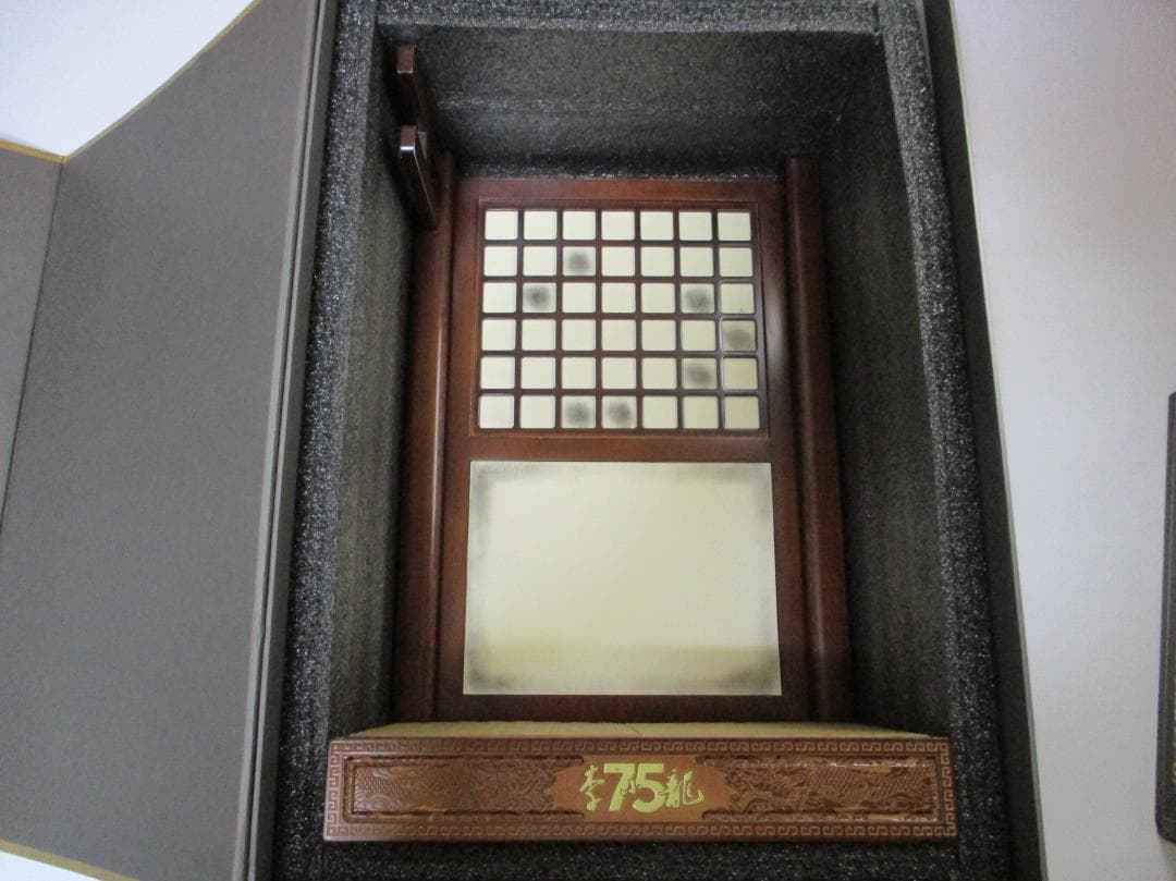 n*o様 エンターベイ　ブルースリー　75周年　1/6フィギュア