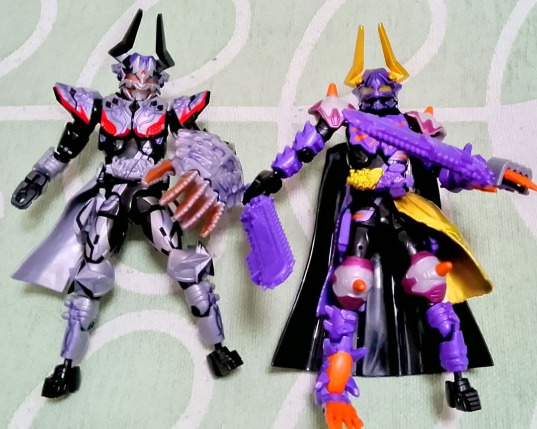 仮面ライダーギーツ　リボルブチェンジシリーズまとめ売り