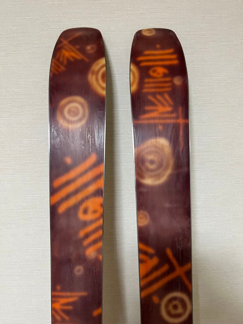 スキー板　moment UNDER WORLD 181cm