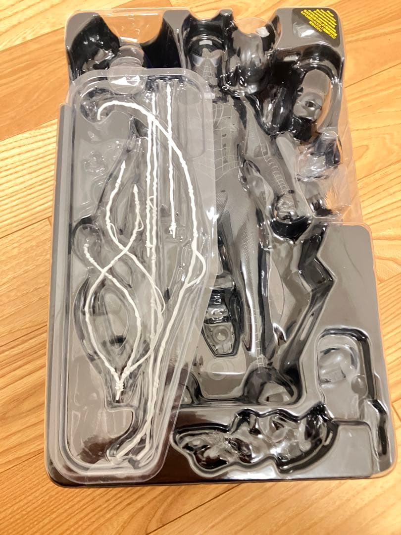 ゆ*ろ様 ホットトイズ　スパイダーマン　ブラックスーツ