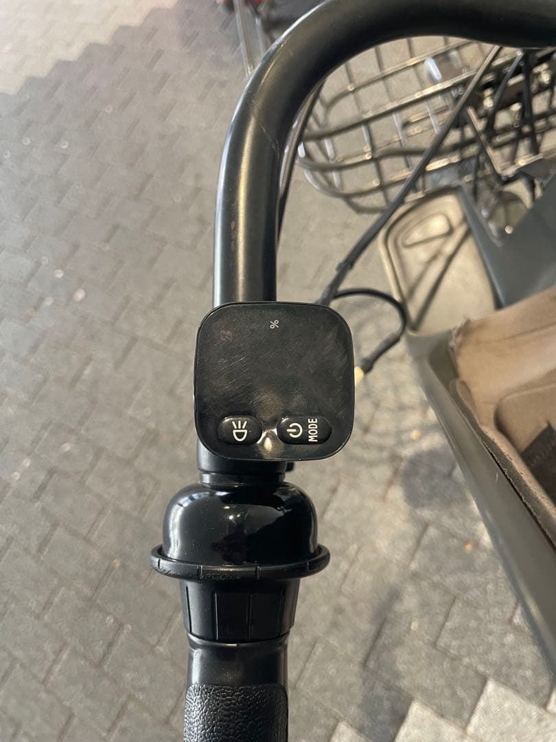 【直接引き渡し】中央区　点検ずみ　ビッケモブ　Bikke 三人乗せ