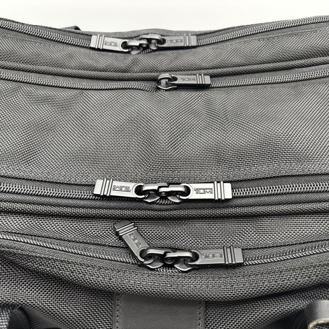 【美品】TUMI 2way 大容量 エキスパンダブル 拡張 ビジネスバッグ