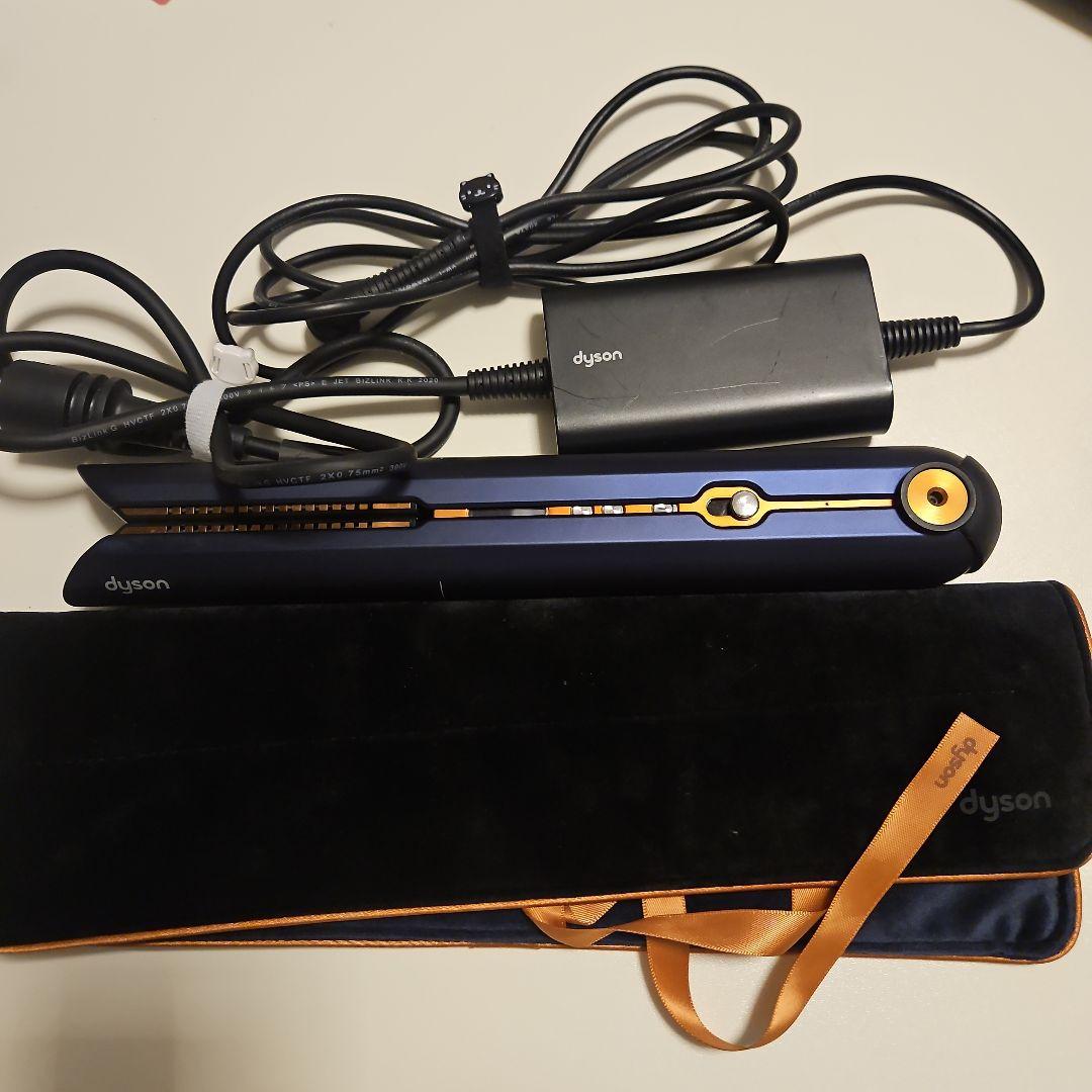 ダイソン　ヘアストレートアイロン