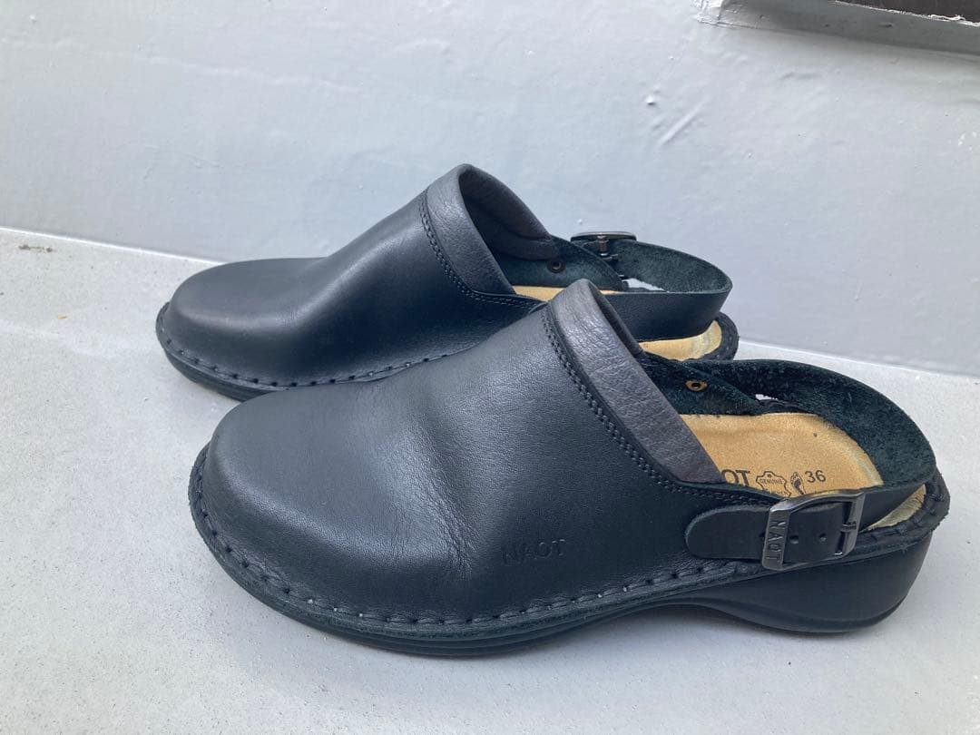 NAOT IRIS マットブラック 36