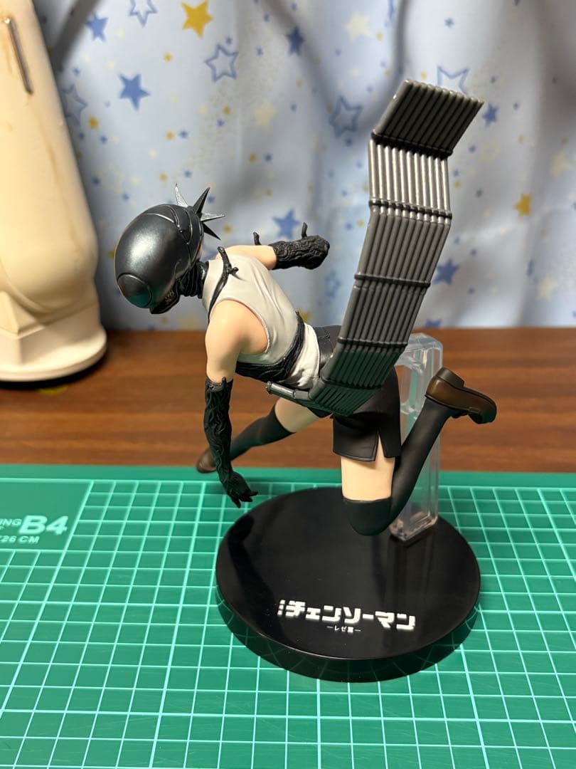 一番くじ　チェンソーマン　B賞　ボムフィギュア　おまけ付き