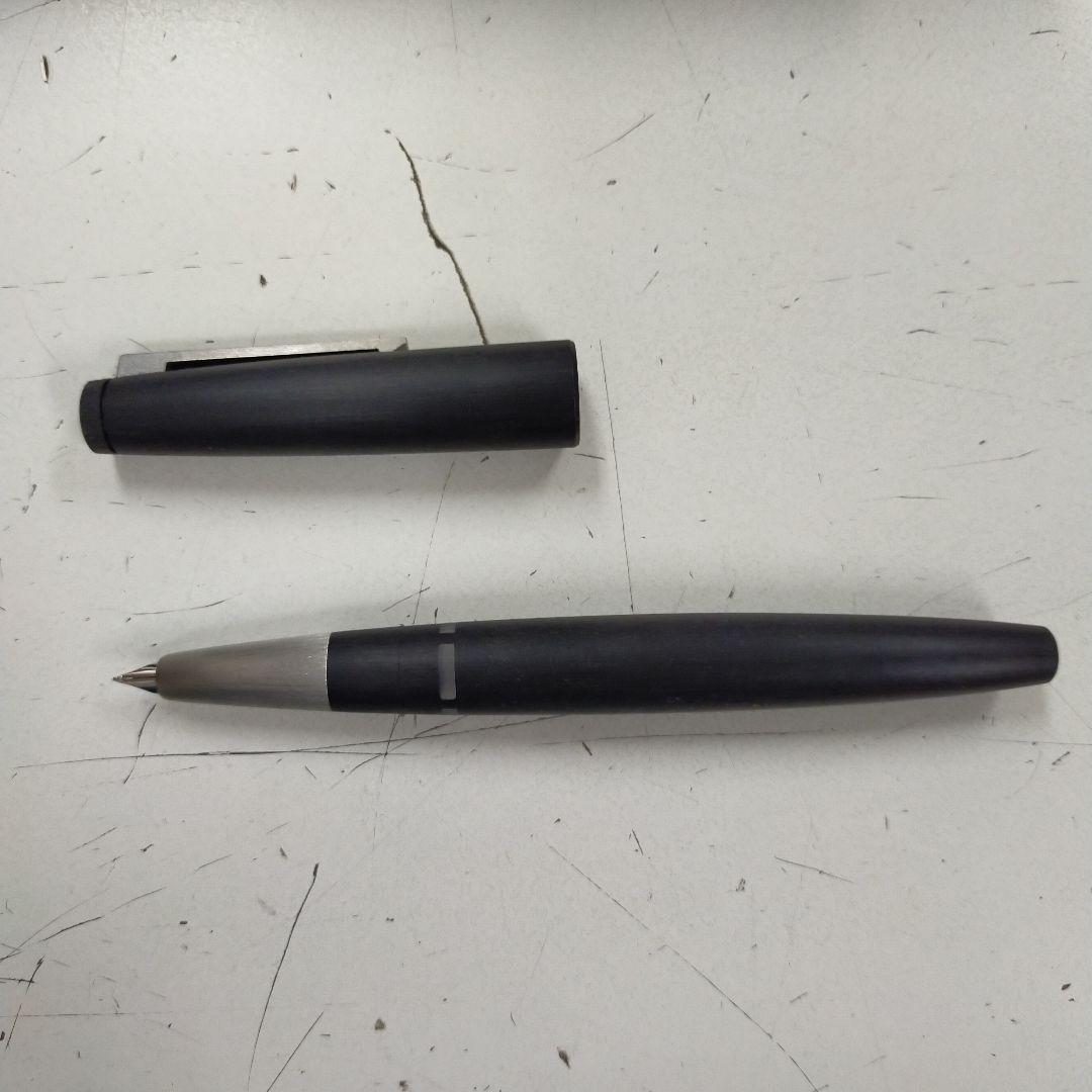 大特価！！！【新品】LAMY ラミー 2000 万年筆 L01 F（細字）