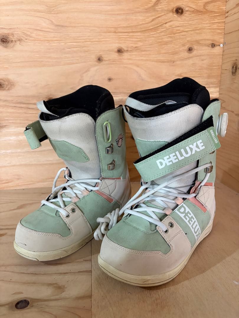 DEELUXE DNAスノーボードブーツ 女性用