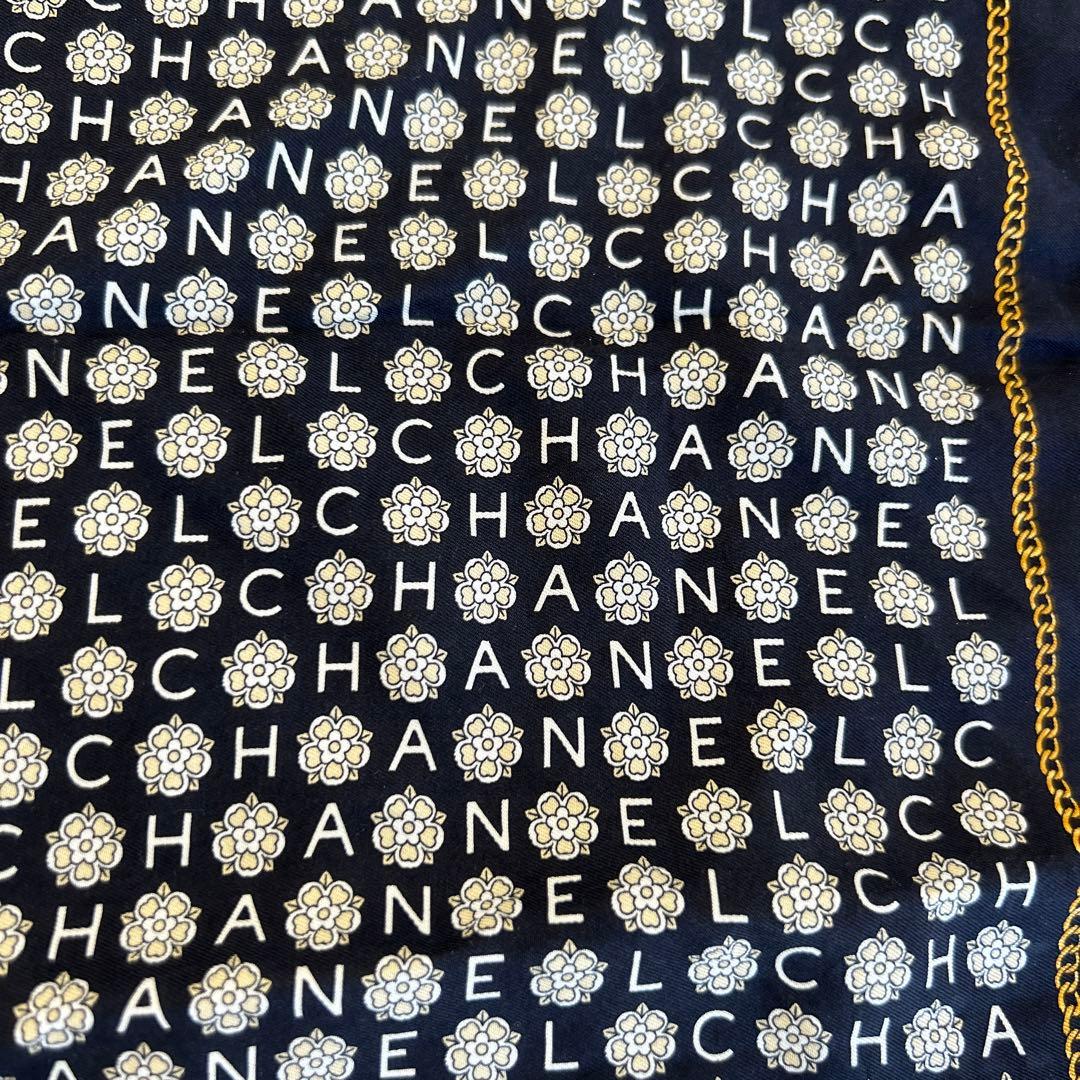 CHANEL スカーフ ハンカチ 42×42