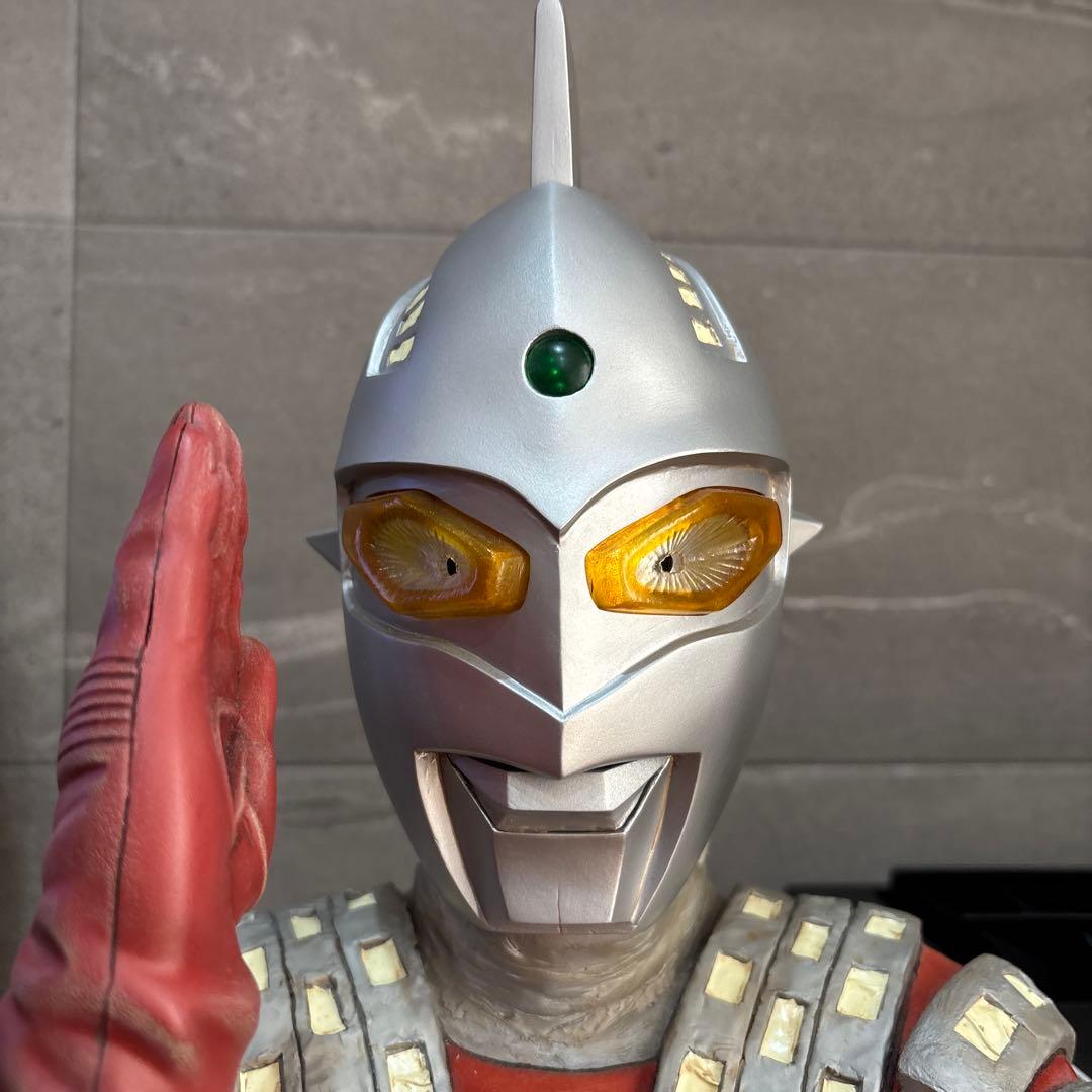 パラノイア工房　究極完成品　ハイパーホビー　ウルトラセブン　特大フィギュア