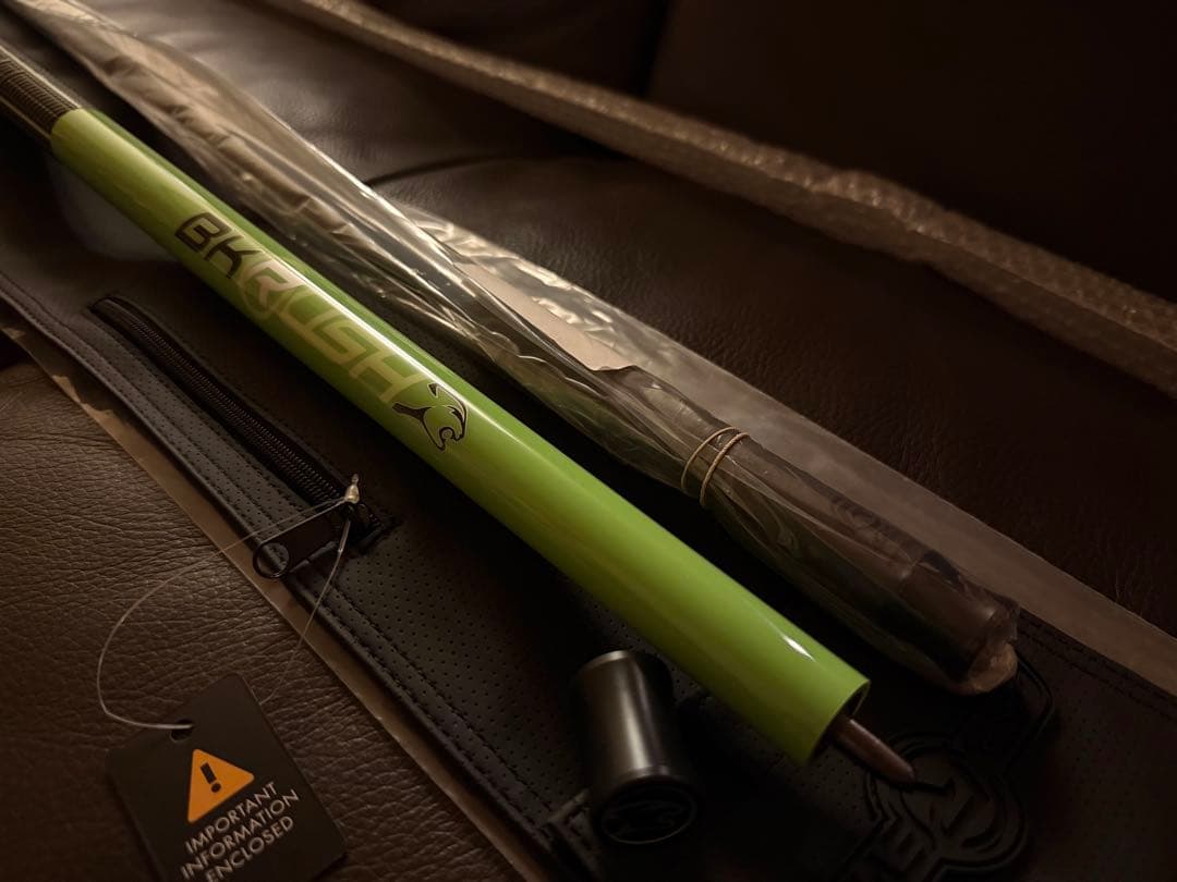 気まぐれ値下げPREDATOR BK RUSH NEON GREEN SW