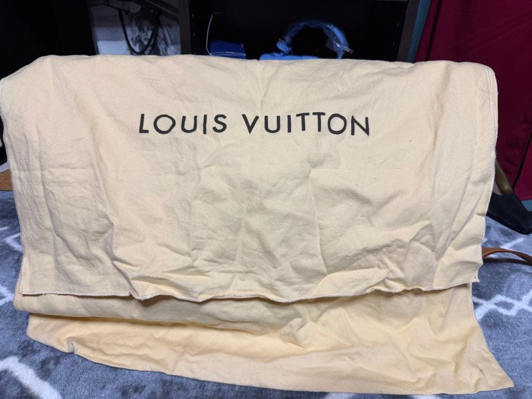 LOUIS VUITTON ショップ袋 大きめ ベージュ