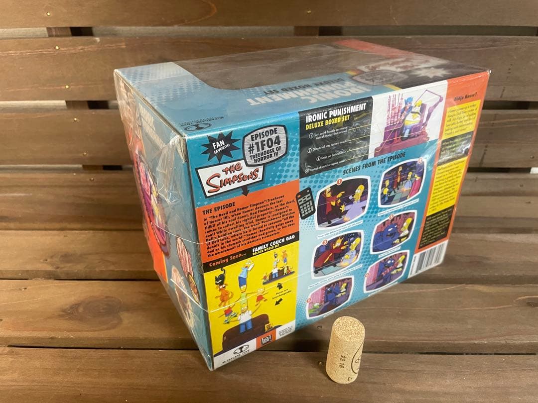 b　ザ・シンプソンズ アイロニック・パニッシュメント フィギュア