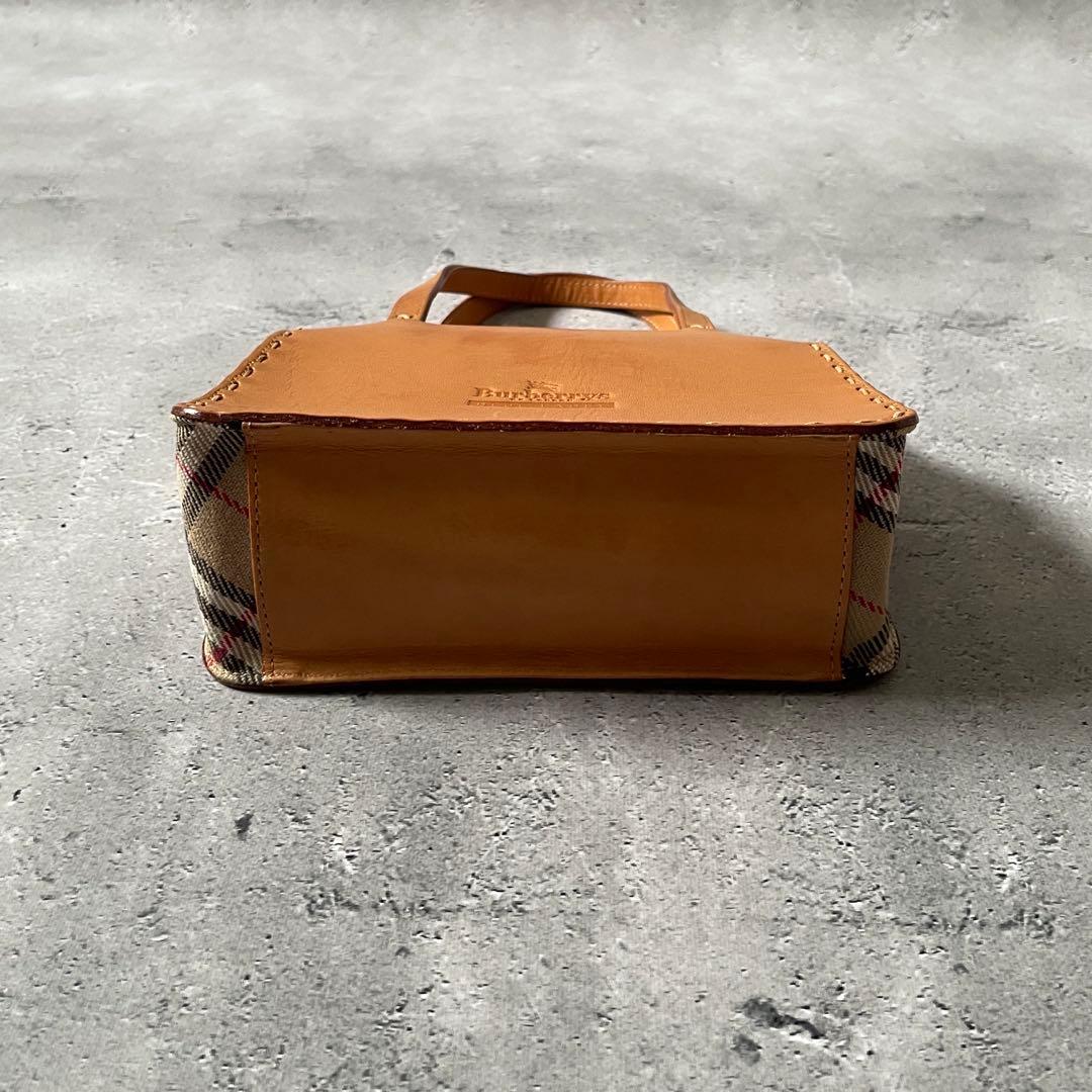 Vintage Burberry leather hand bag 型押しロゴ