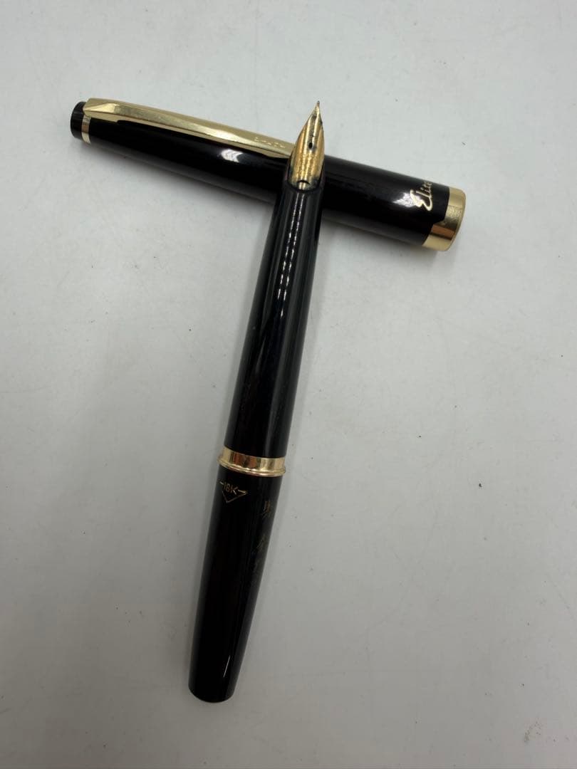 PILOT パイロット　万年筆 　ELITE エリート　18K　ブラック