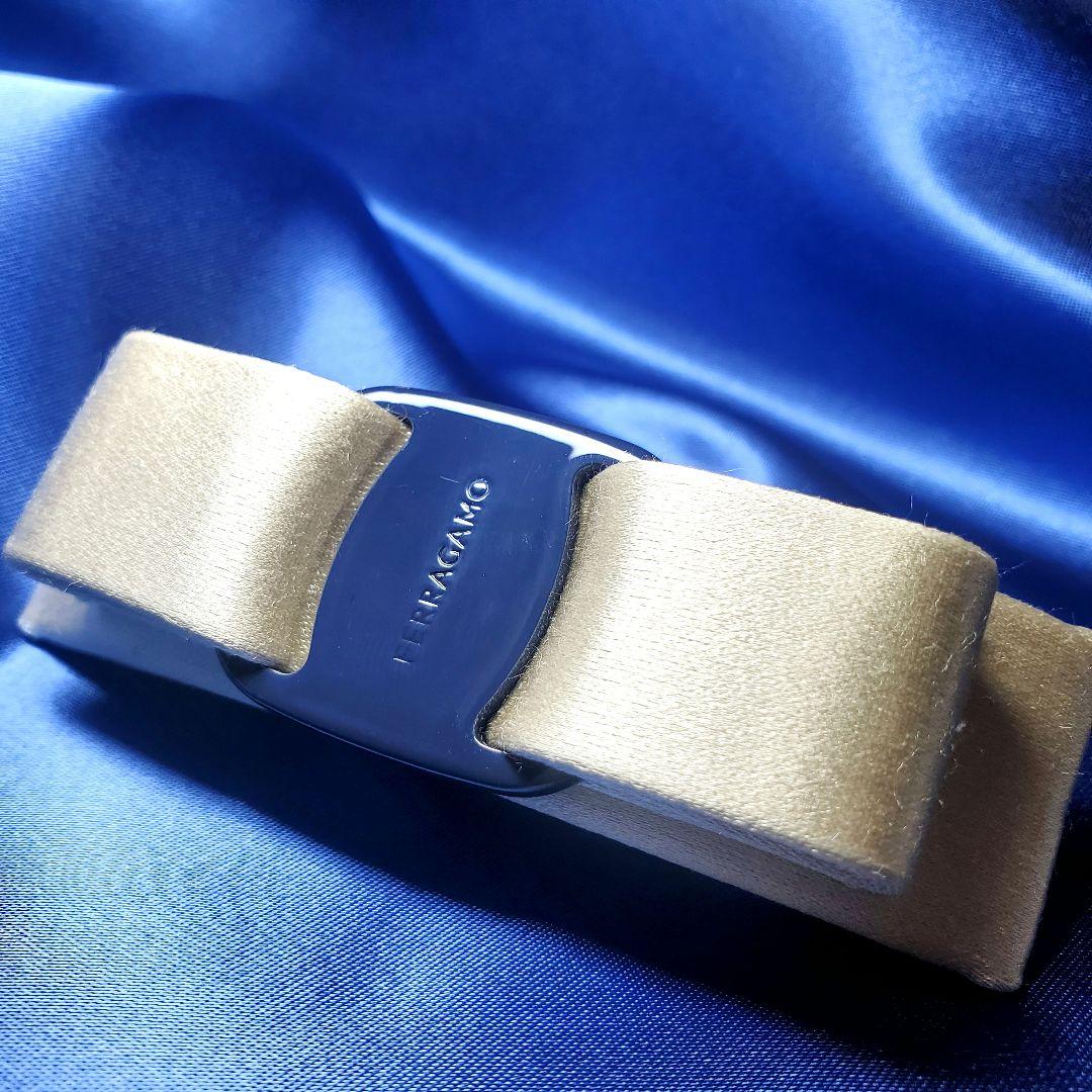 【美品】フェラガモバレッタ シャンパンベージュ h-010