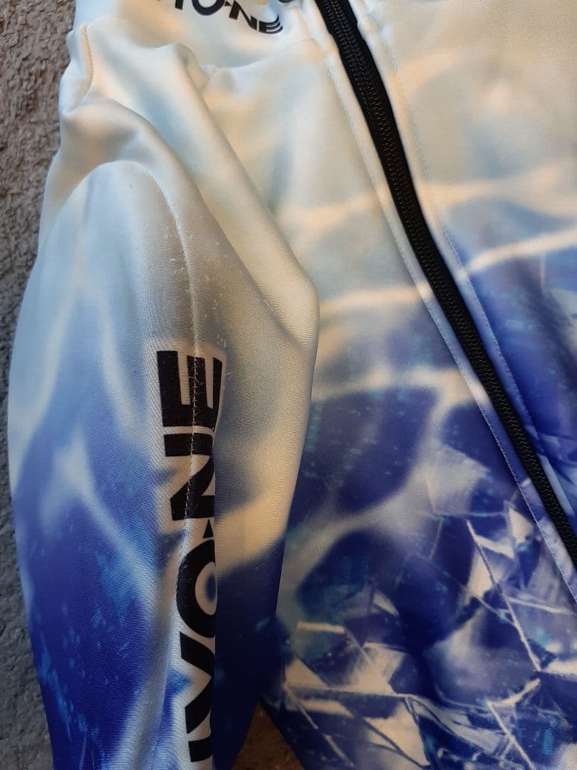 ONYONE スキーウェア ワンピース　Sサイズ　青色 グラデーション