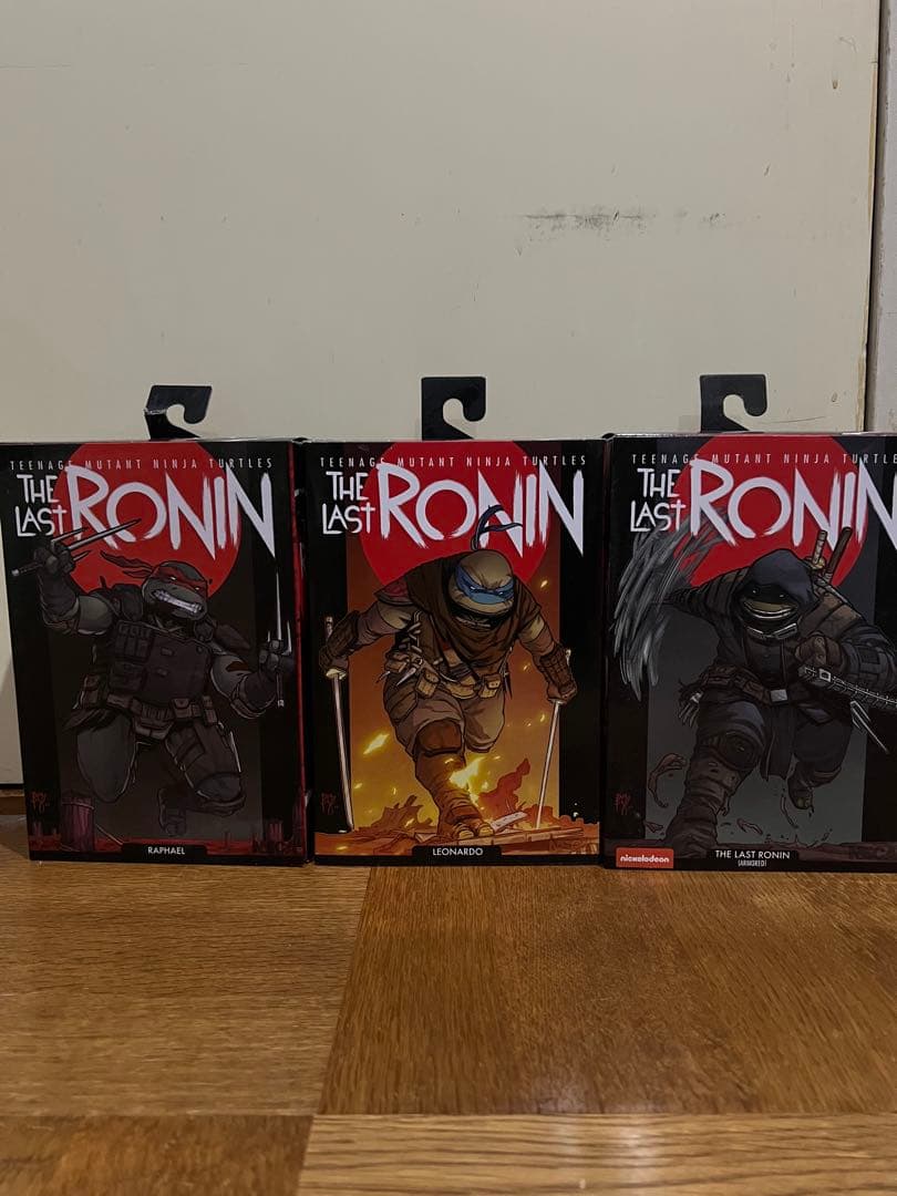 ラストローニン タートルズ 3体セット ラファエロのみ開封品