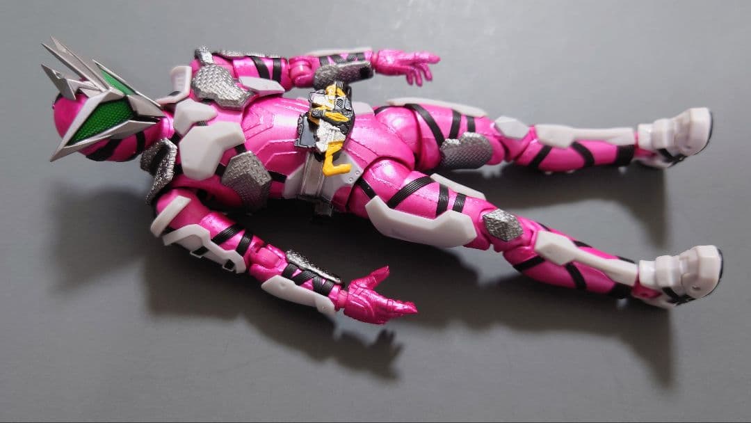 S.H.Figuarts 仮面ライダーサウザー ＆ 迅 (開封品) 2体セット