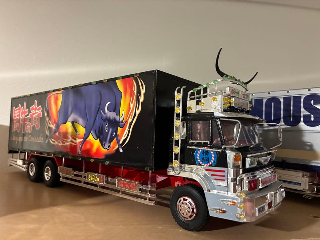 デコトラプラモデルコリーダ丸