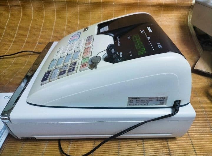 カシオレジスター　TE-M80　中古品　人気機種感熱紙　送料無料　991100