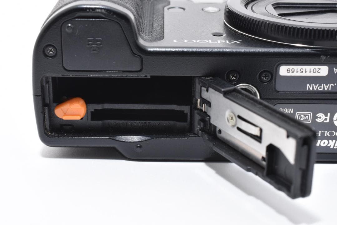 ニコン　Nikon COOLPIX P6000 ≪バッテリー新品、動作確認済≫