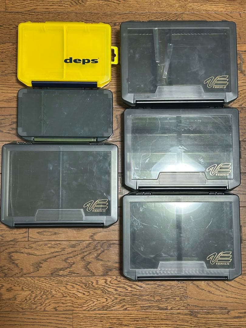 バス釣り引退セット約6万円相当　ワーム30点　ルアー28点　フック、シンカーなど