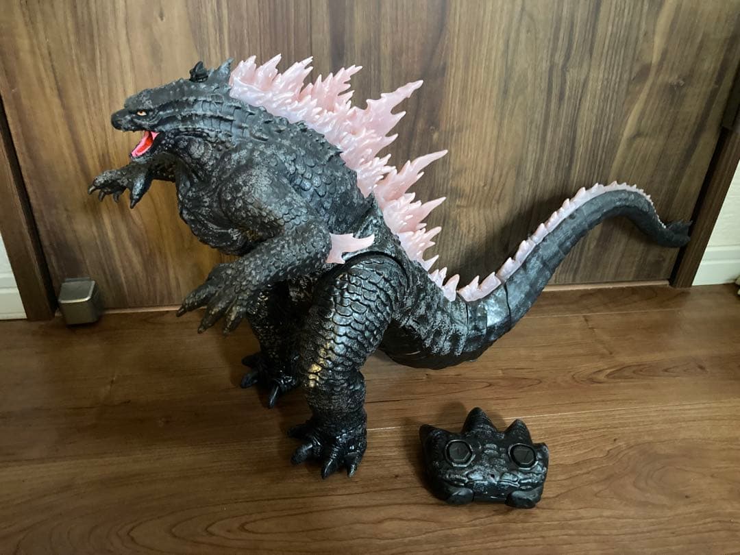 ゴジラ ラジコン 海外トイ ゴジラVSコング 新たなる帝国