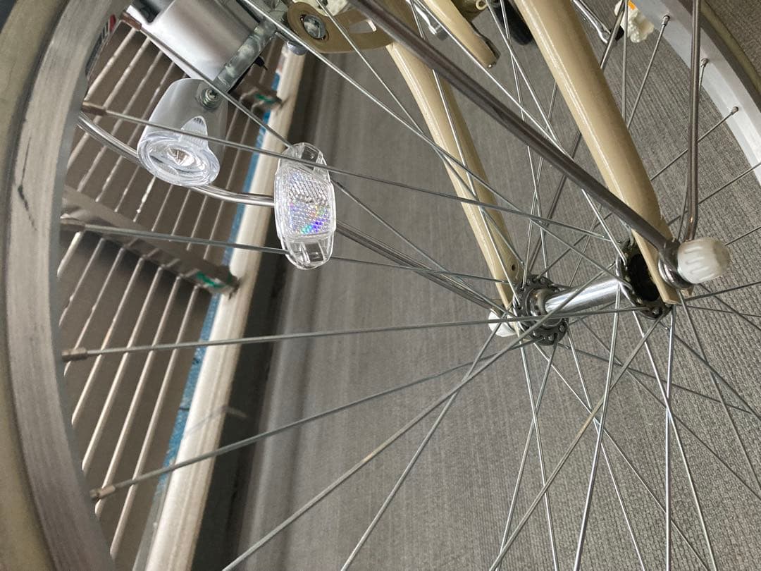 リコリーナ　シティサイクル ベージュ 24インチ