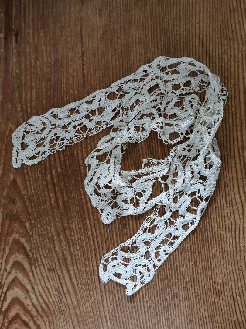 アンティーク ボビン編みリネンレース 艶と光沢のあるショール アイボリーエクリュ