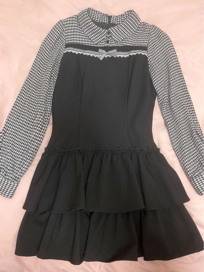 evelyn ティアードミニOP 長袖 ブラック