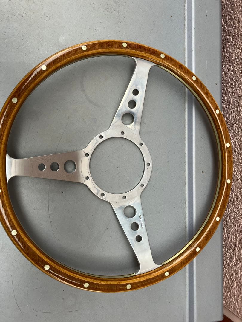 モトリタ　ウッドステアリングホイール　最終値下げ