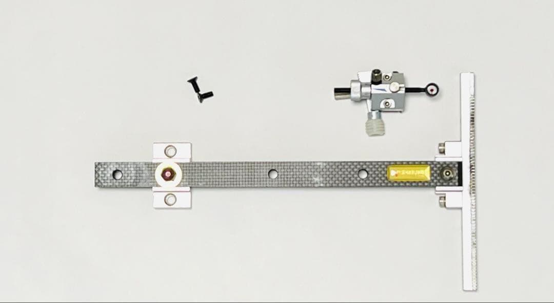 アーチェリー　サイト　ブラック　ヤマハ用　シブヤ製カーボン黒＆銀　台座付